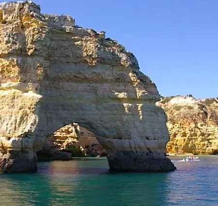 Two Bedroom Spacious Sleeps 6 Διαμέρισμα *